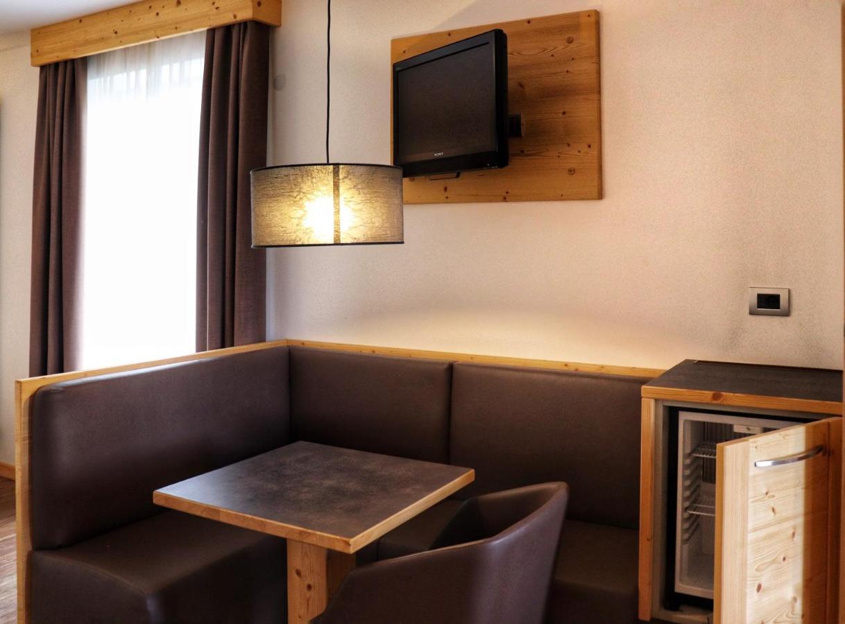מאלוסקו Hotel Panorama Wellness & Resort מראה חיצוני תמונה